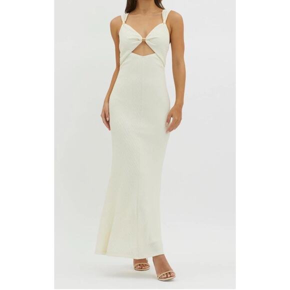 Here Comes The Sun Dresses & Skirts - Here Comes The Sun Lux Feel Maxi Formal Dress Gold Details Size XL